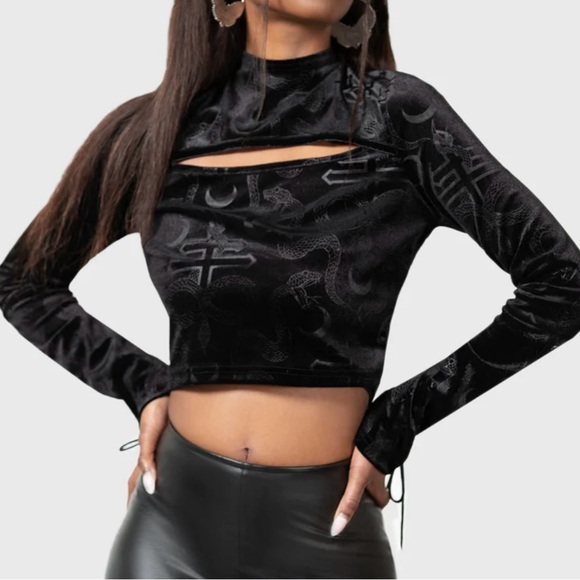 KILLSTAR Vanquished Top Black Velvet Size Medium Crop Tie Sleeves Cut-Out - Picture 1 of 11